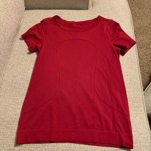 Lululemon Swiftly tech